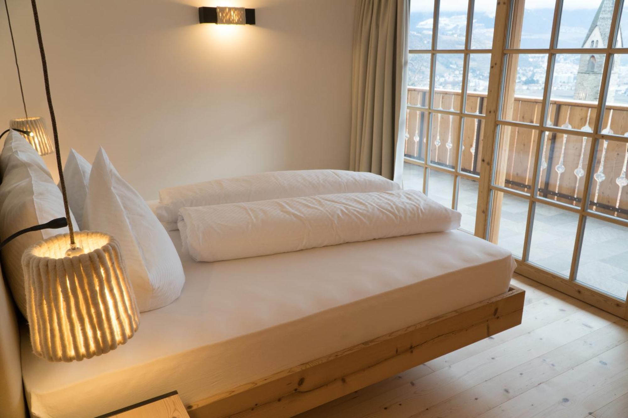 Huber Unterm Baum Apartment Лагундо Стая снимка